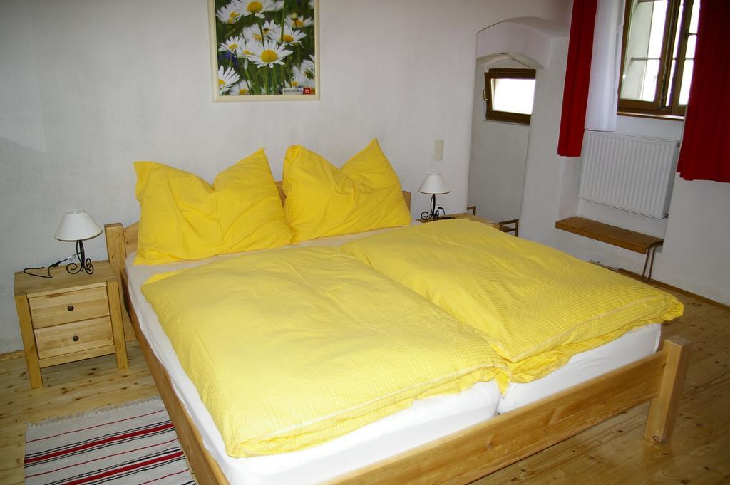 Ferienwohnung Zum Kapuziner Poysdorf Chambre photo