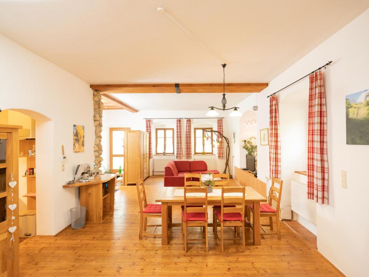 Ferienwohnung Zum Kapuziner Poysdorf Extérieur photo